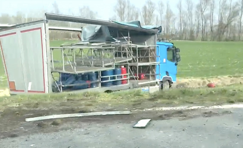 Incidente tra due camion tra Castell’Alfero e Montiglio